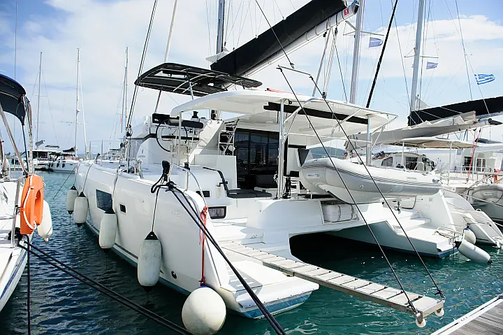 Lagoon 42 - 