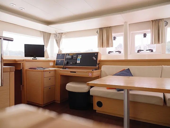 Lagoon 450 - Interior - saloon (photo taken 2019)