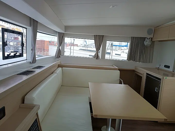 Lagoon 40 - 