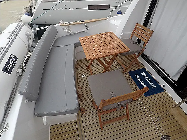 Beneteau Antares 36 - 