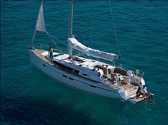 Bavaria Cruiser 46 --