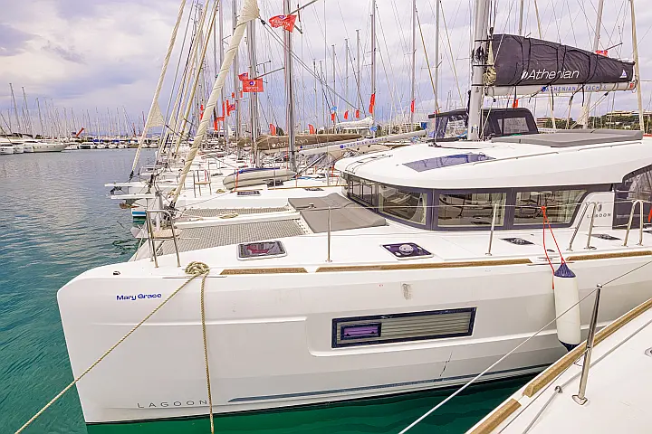 Lagoon 40 (12) - 