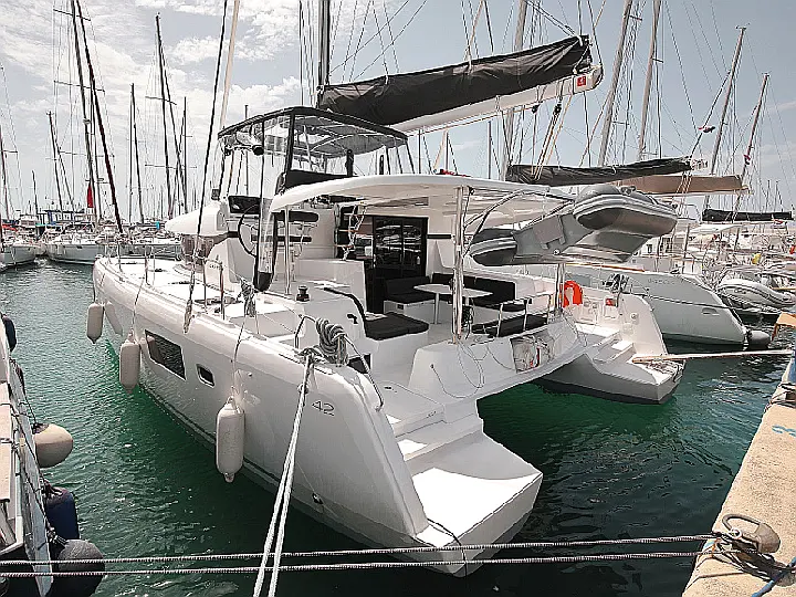 Lagoon 42  - 