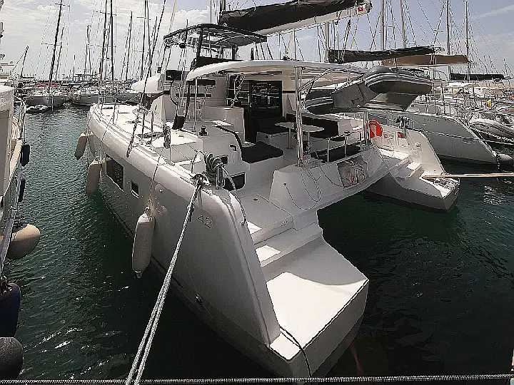 Lagoon 42  - 