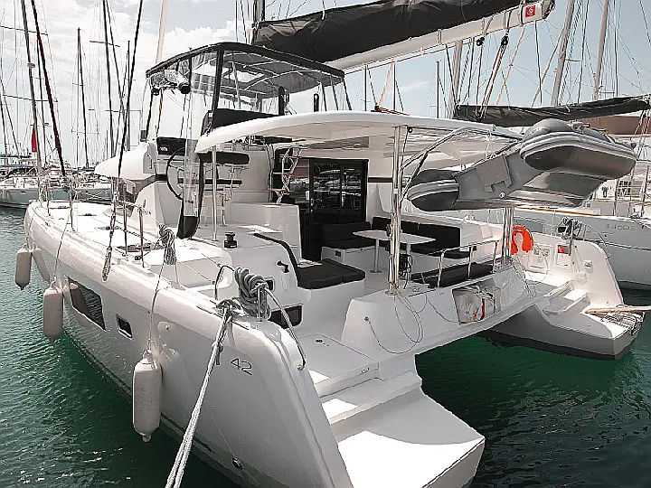 Lagoon 42  - 