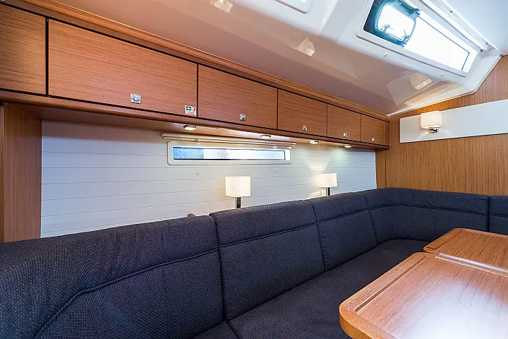 Bavaria Cruiser 56 - 