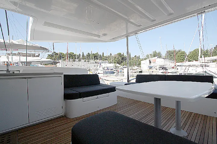 Lagoon 50 - 