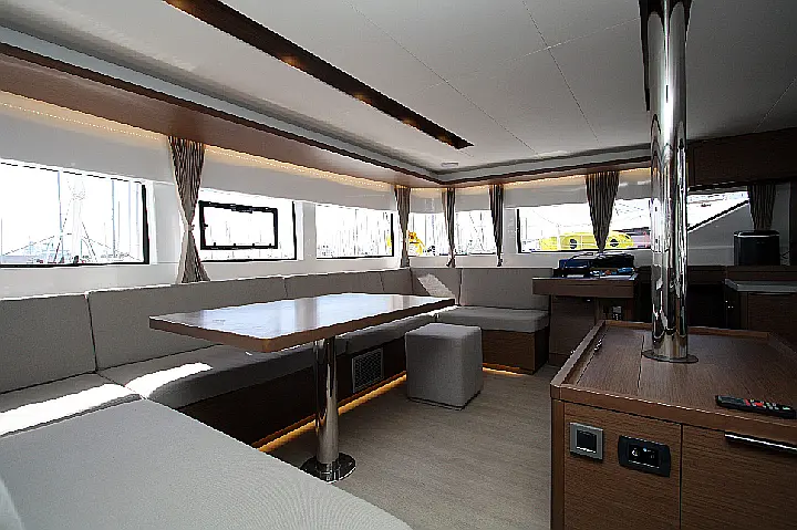 Lagoon 50 - 