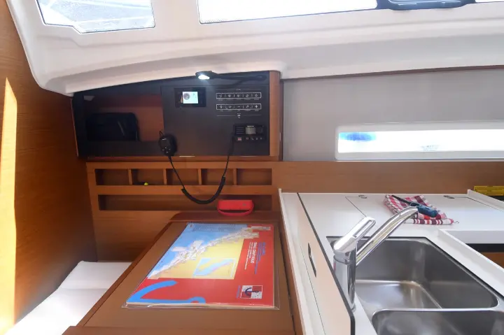 Sun Odyssey 410 - 