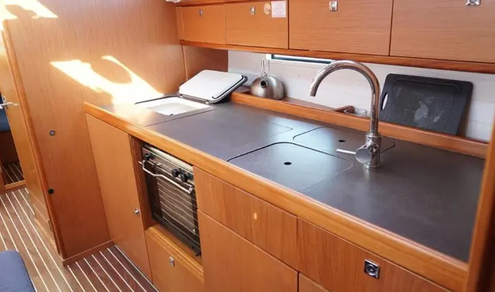 Bavaria Cruiser 41 - 