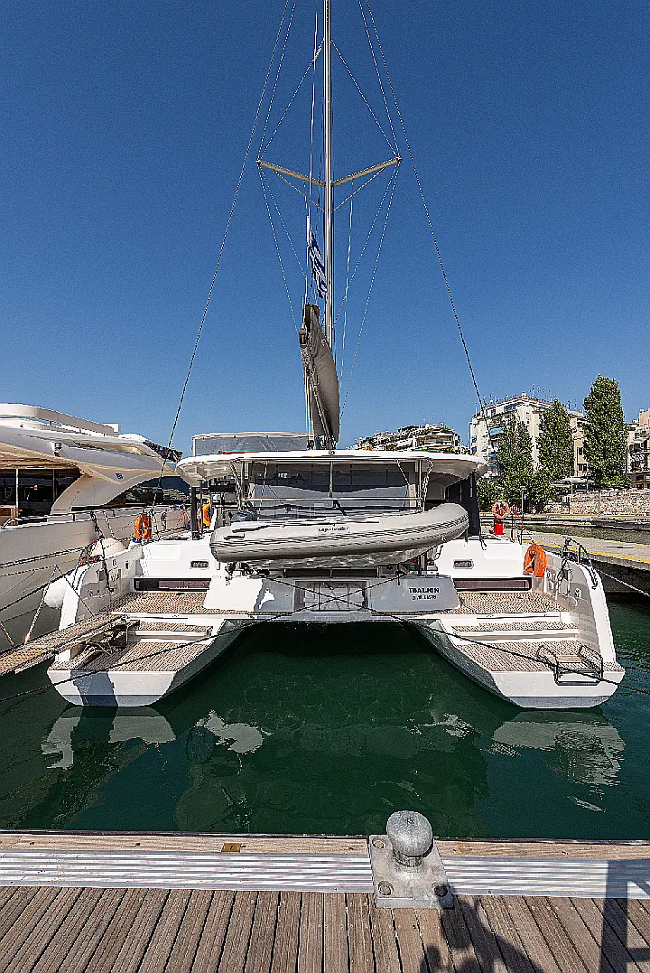 Lagoon 42 - 