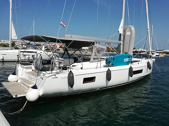 Oceanis 51.1