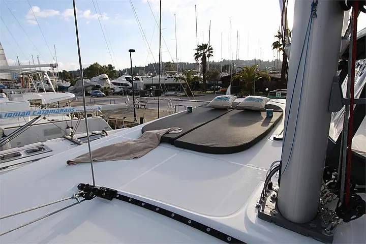 Lagoon 42 - 