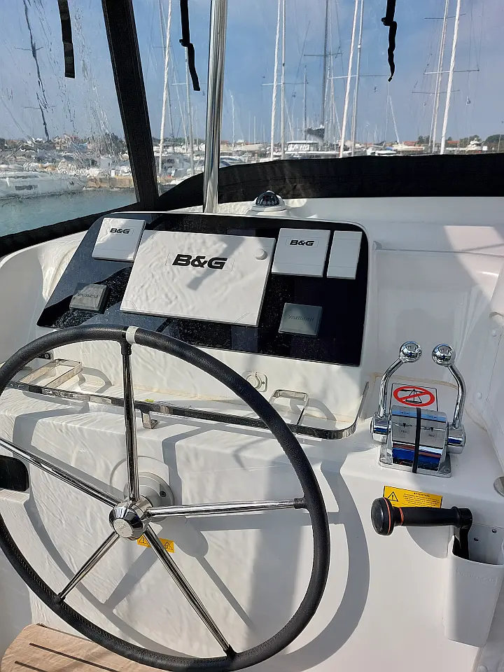 Lagoon 42  - 