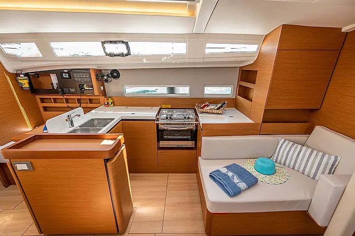 Sun Odyssey 410 - 