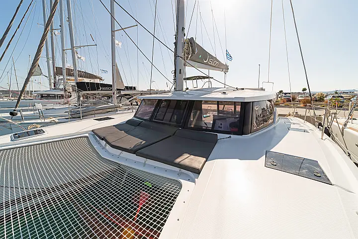 Lucia 40 AC & GEN - 