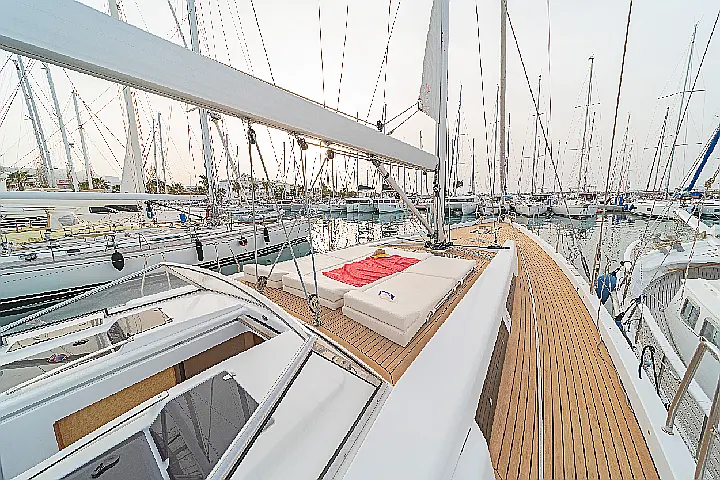 Hanse 588 - ONLY SKIPPERED - 