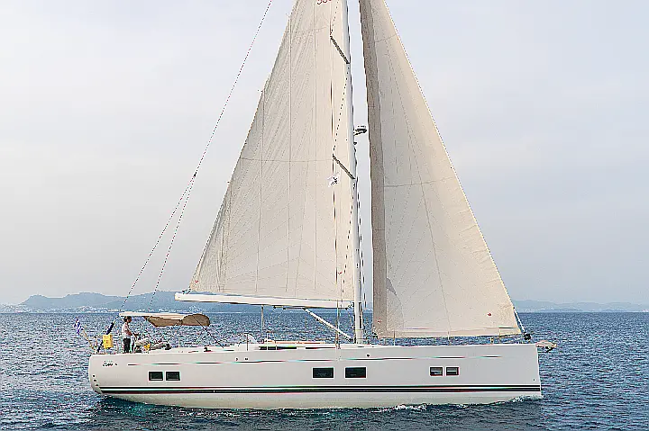 Hanse 588 - ONLY SKIPPERED - 