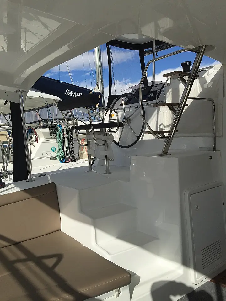 Lagoon 42 - 