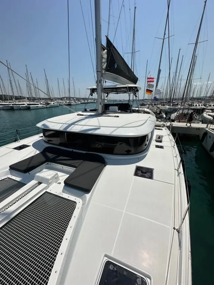 Lagoon 46 - ELEGANCE LINE - 