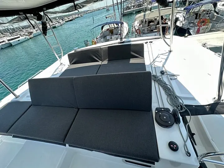 Lagoon 46 - ELEGANCE LINE - 