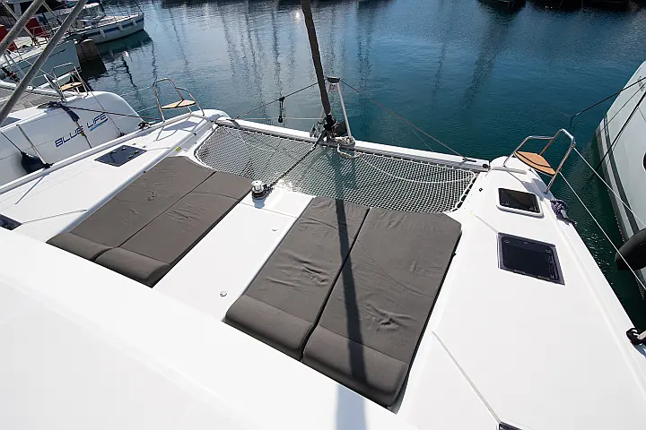 Dufour Catamaran 48 - 