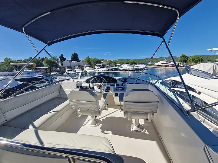 Bayliner 3587 - 