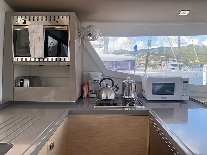 Fountaine Pajot Helia 44 Evolution - 