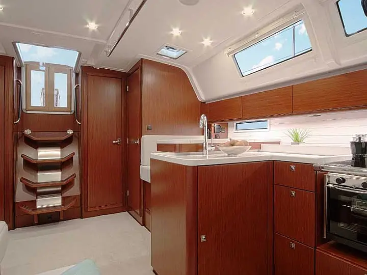 Bavaria Cruiser 51 - 