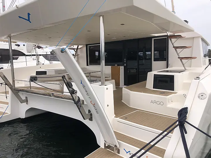 Dufour Catamaran 48 - 