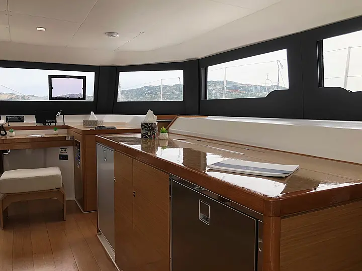 Dufour Catamaran 48 - 