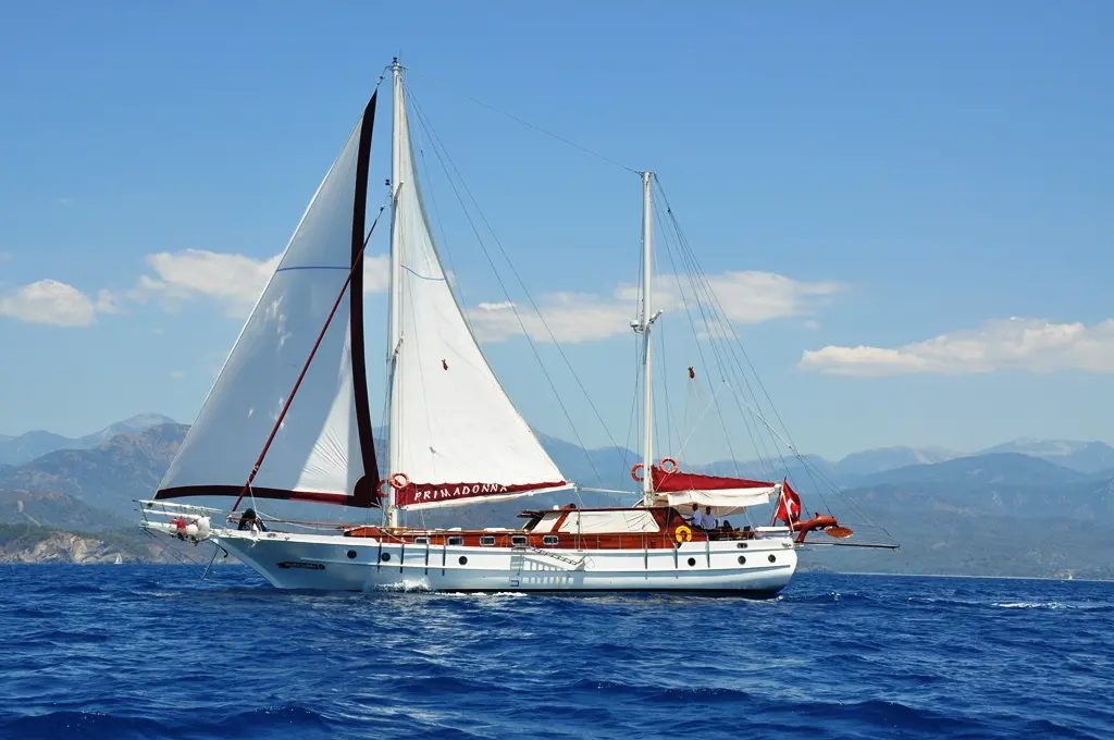 Primadonna | 3-Cabin Wooden Gulet | Bodrum Charter | Booktheboat 