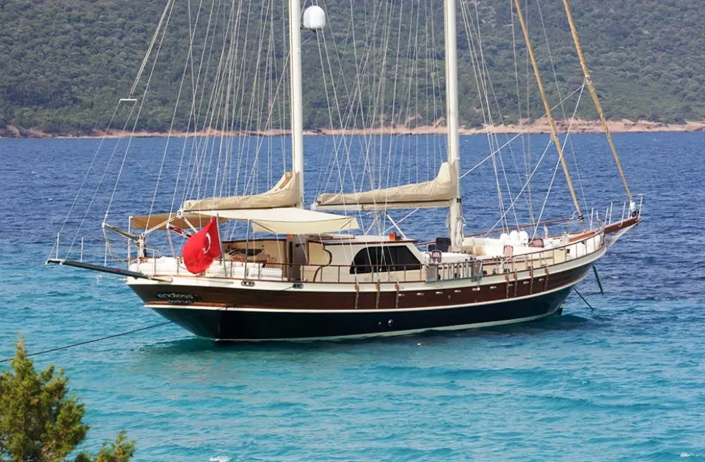 Endless | 4-Cabin Cozy Motor Sailor | Bodrum Charter | Booktheboat 