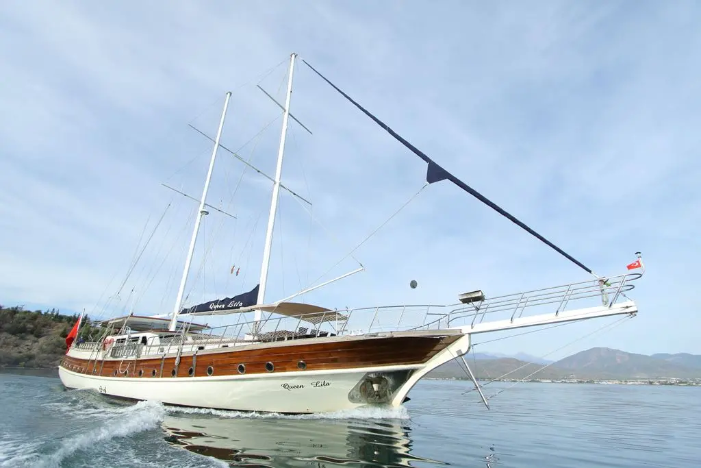 Queen Lila | 6-Cabin Luxury Gulet | Fethiye Charter | Booktheboat