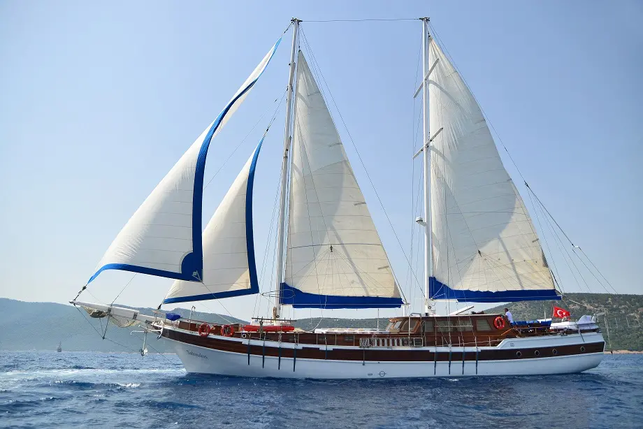 Salmakis | 6-Cabin Traditional Gulet | Bodrum Charter | Booktheboat