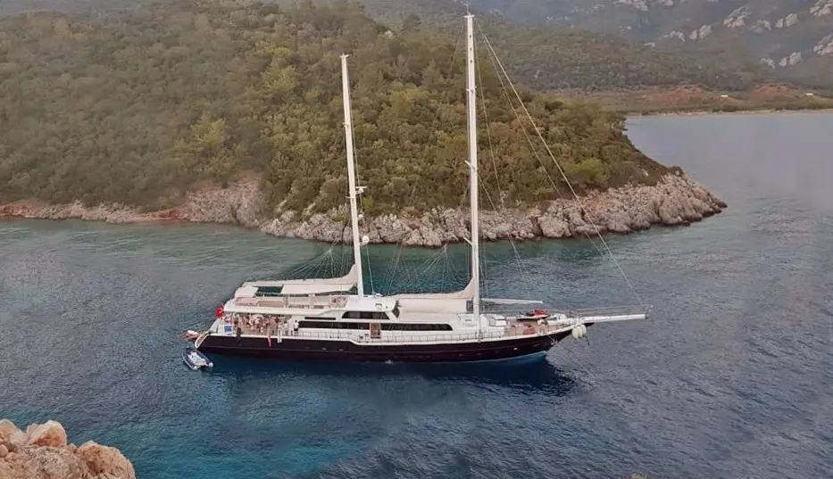 Esma Sultan | 7-Cabin Deluxe Gulet | Bodrum Charter | Booktheboat