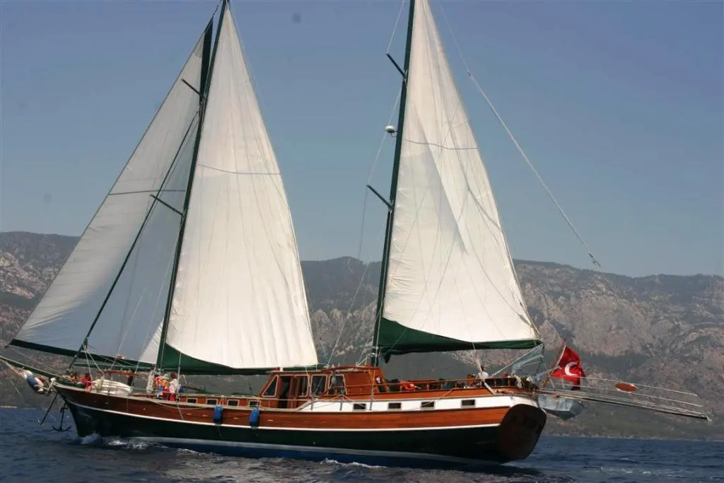 Arif Kaptan C | 8-Cabin Comfortable Gulet | Bodrum Charter | Booktheboat