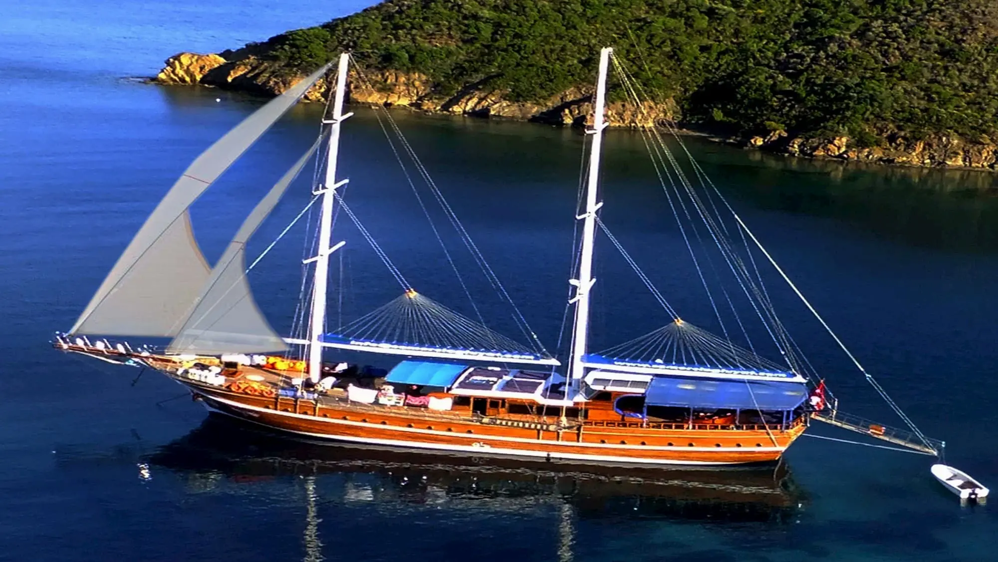 Semercioglu IV | 10-Cabin Luxury Gulet | Fethiye Charter | Booktheboat