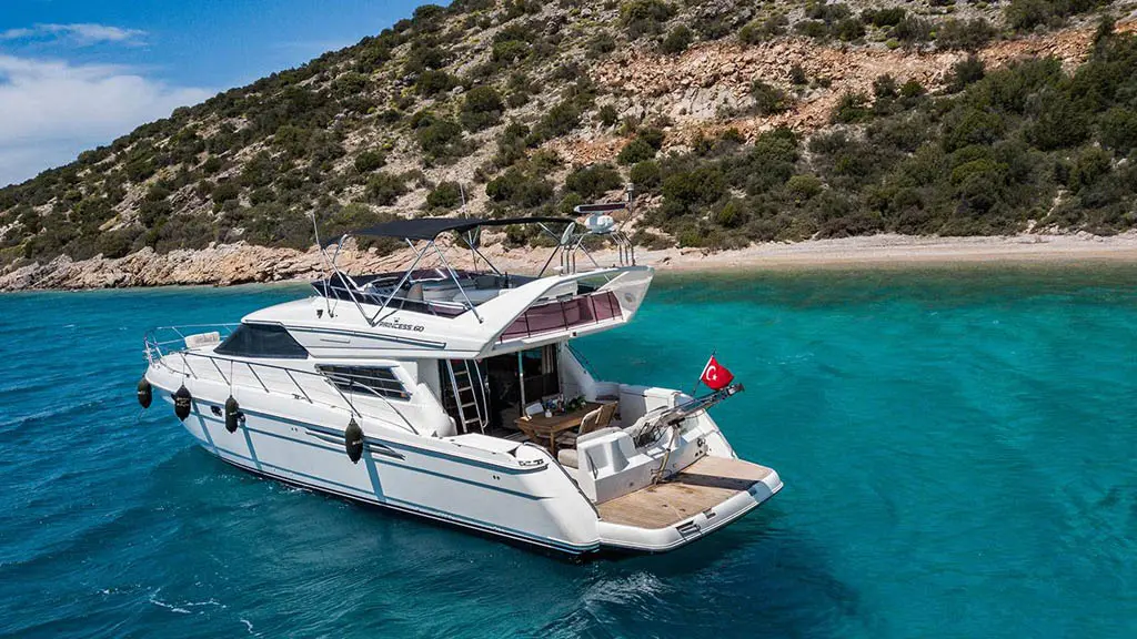 Queen of Angel | 3-Cabin Luxury Motor Yacht | Bodrum Charter | Booktheboat 