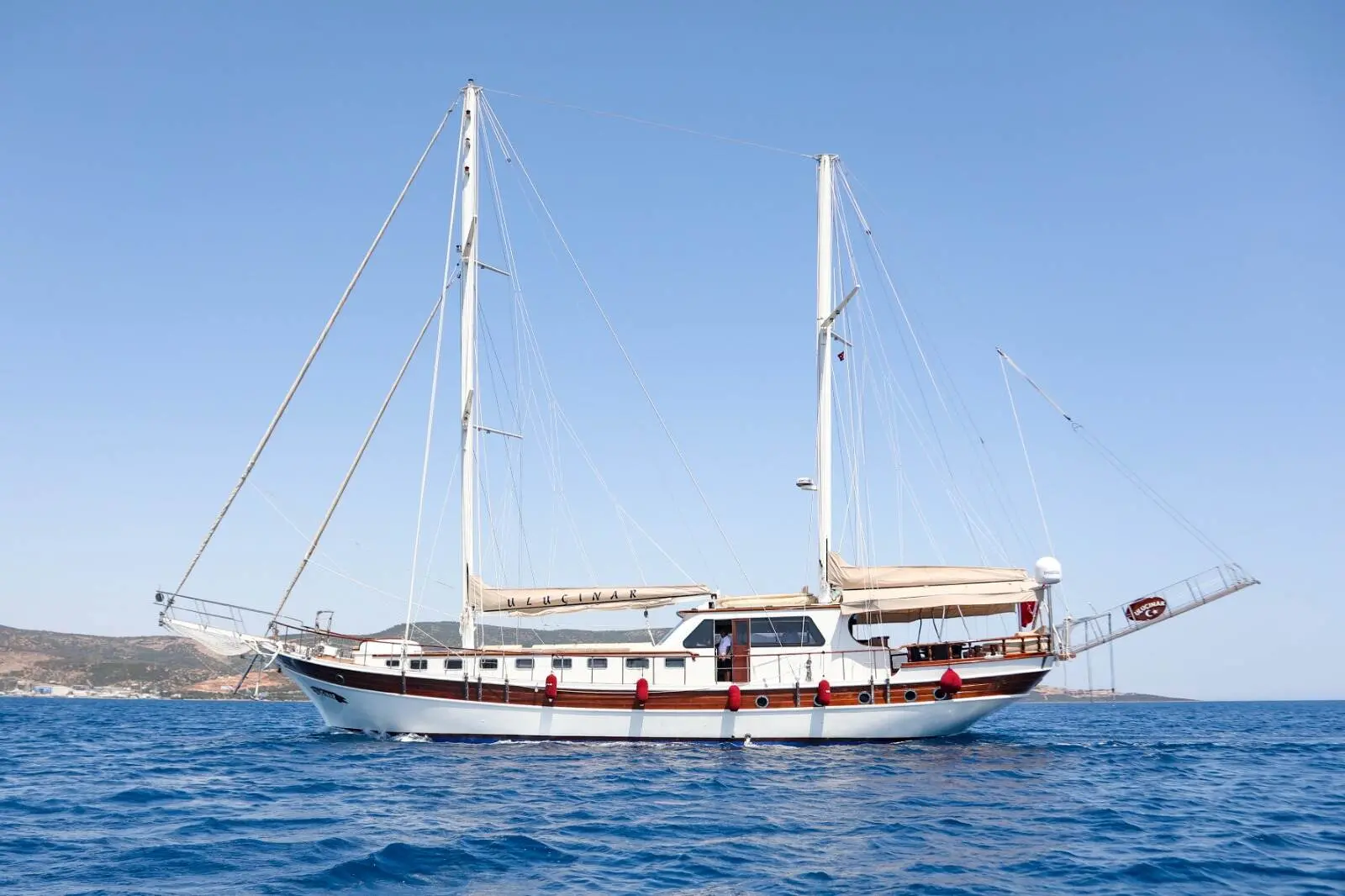 Uluçinar | 6-Cabin Comfortable Gulet | Bodrum Charter | Booktheboat