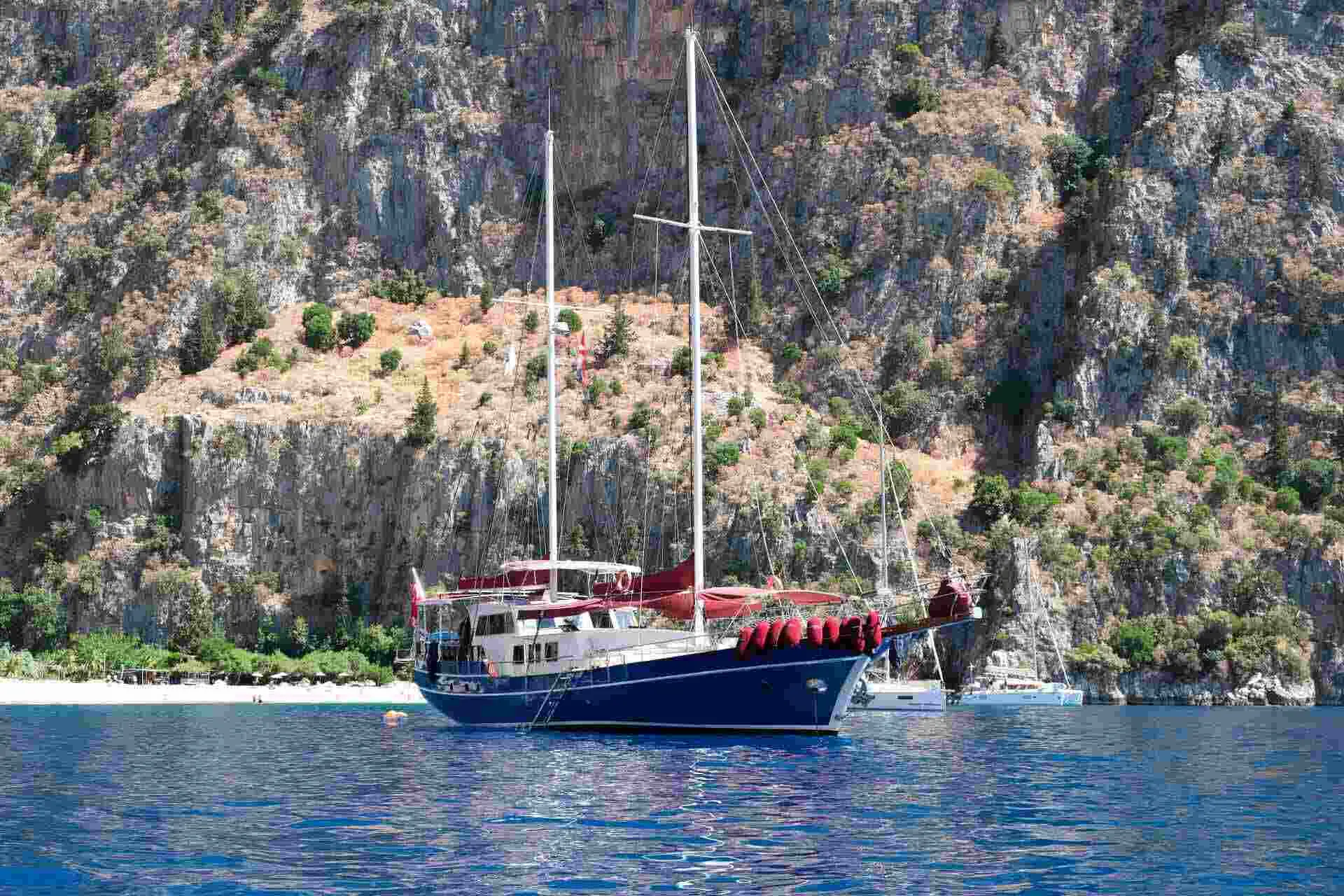 Pronto Blue | 4-Cabin Comfortable Gulet | Fethiye Charter | Booktheboat 