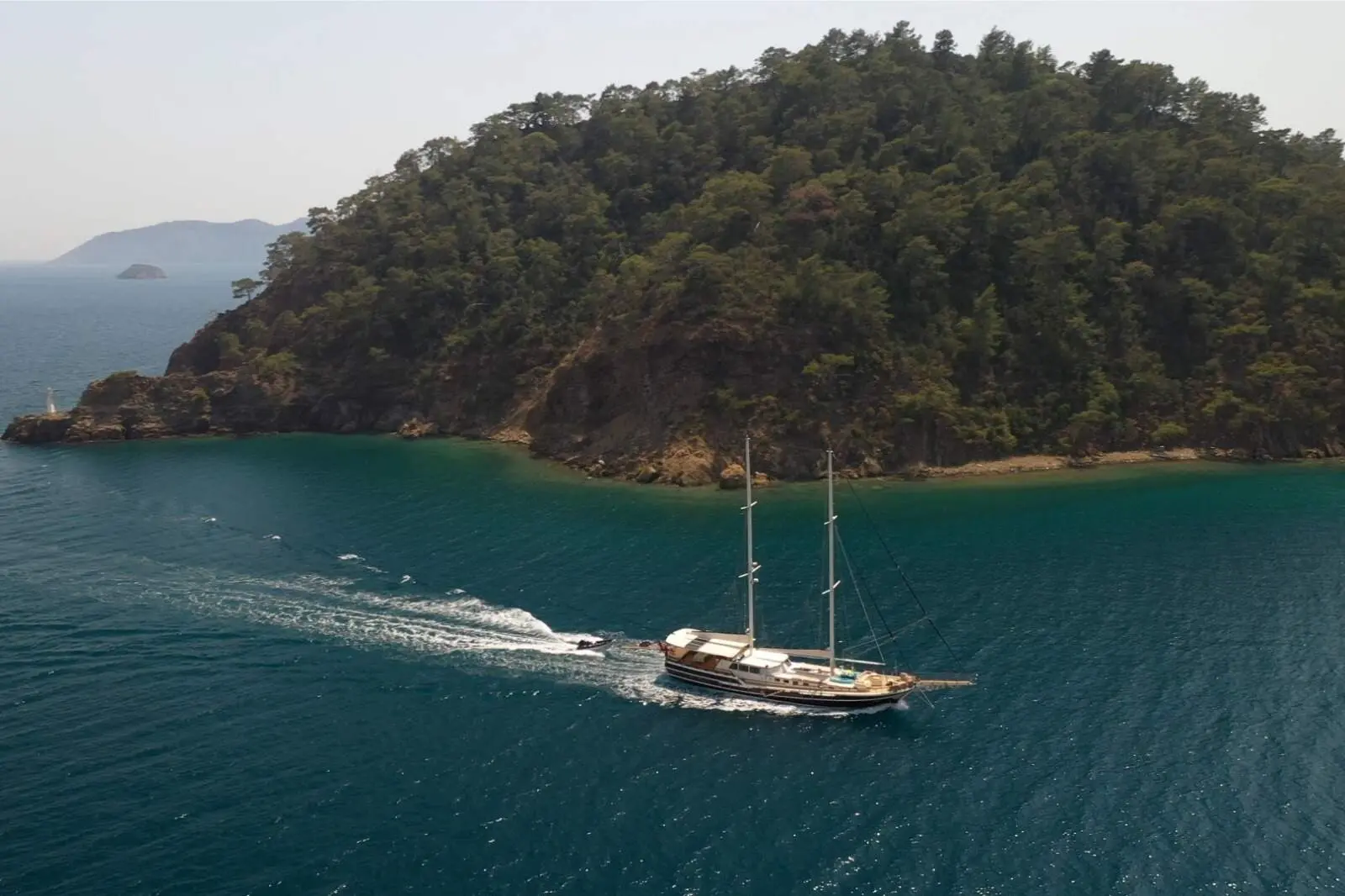 Kanarya | 5-Cabin Luxury Gulet | Bodrum Charter | Booktheboat 