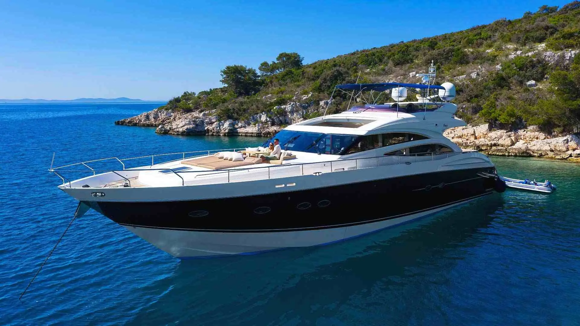 Agave | Princess V85 | 4-Cabin Luxury Motor Yacht | Croatia Charter | Booktheboat 