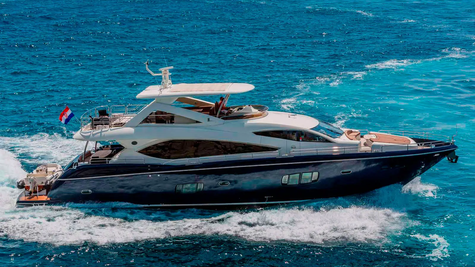 The Best Way | Sunseeker 86 | 4-Cabin Luxury Motor Yacht | Croatia Charter | Booktheboat 