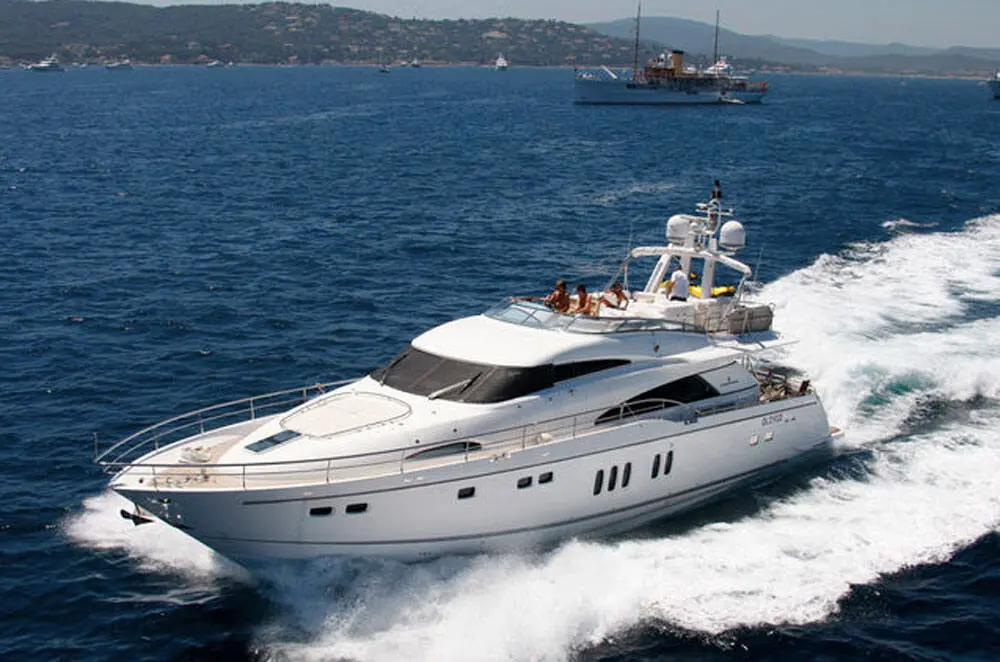 Askım III | Squadron 73 | 4-Cabin Luxury Motor Yacht | Italy Charter | Booktheboat