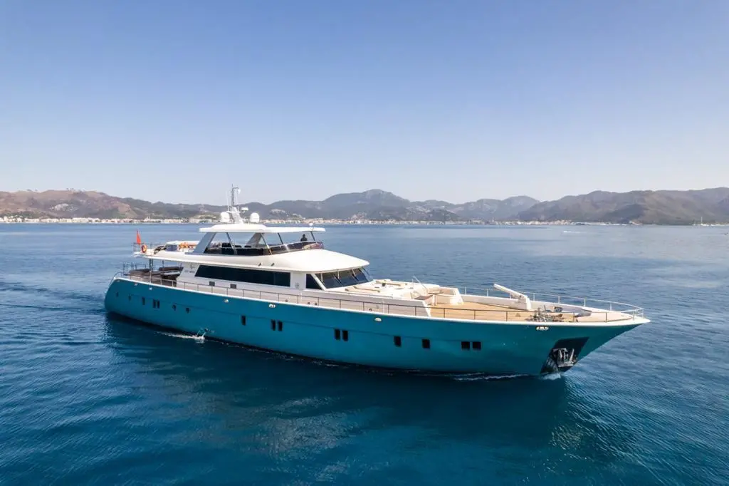 Deep Water | 6-Cabin Power Yacht | Marmaris Charter | Booktheboat