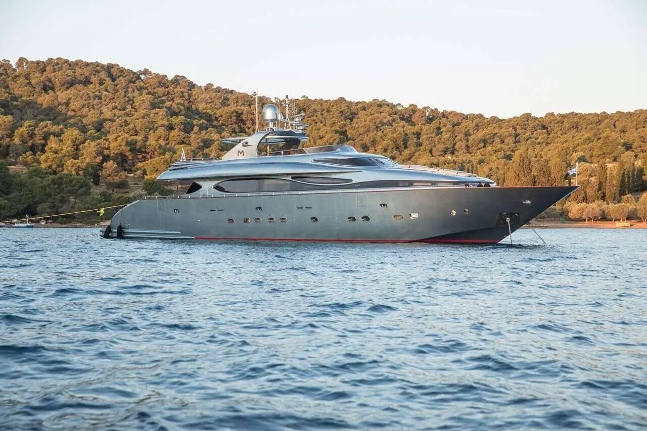 Princess L | Maiora 108 | 5-Cabin Luxury Motor Yacht | Greece Charter | Booktheboat 