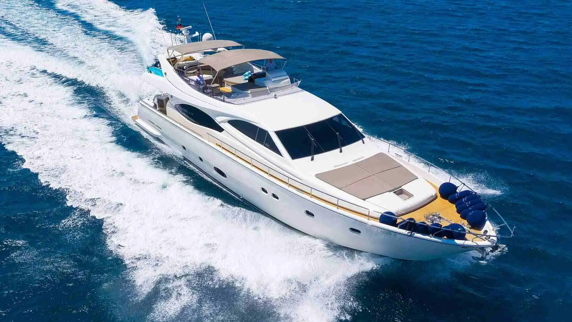 Quo Vadis I | Ferretti 760 | 4-Cabin Luxury Motor Yacht | Croatia Charter | Booktheboat 