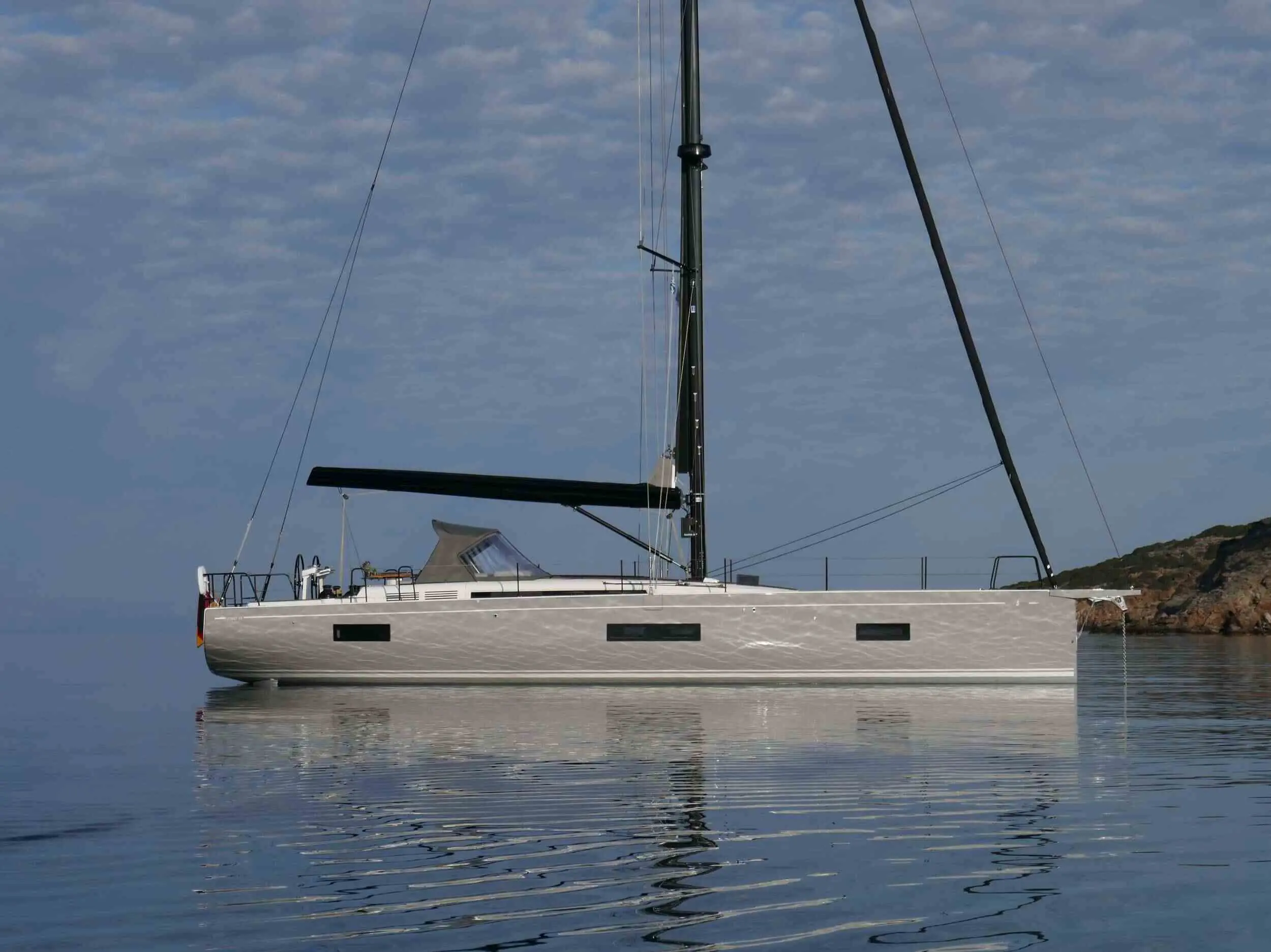 On Y Va | Beneteau 53 | 3-Cabin Luxury Sailing Yacht | Lavrion Charter | Booktheboat