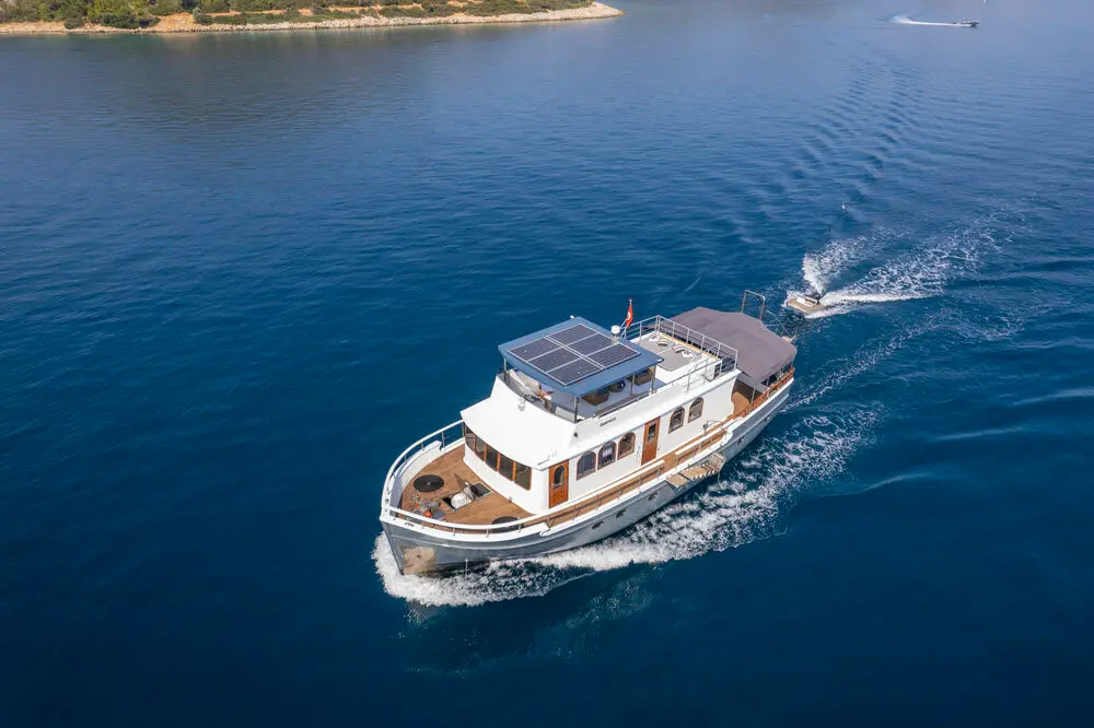 Quatros | 4-Cabin Luxury Trawler | Bodrum Charter | Booktheboat 